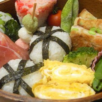 おひな祭りのお弁当☆愛息子ver.