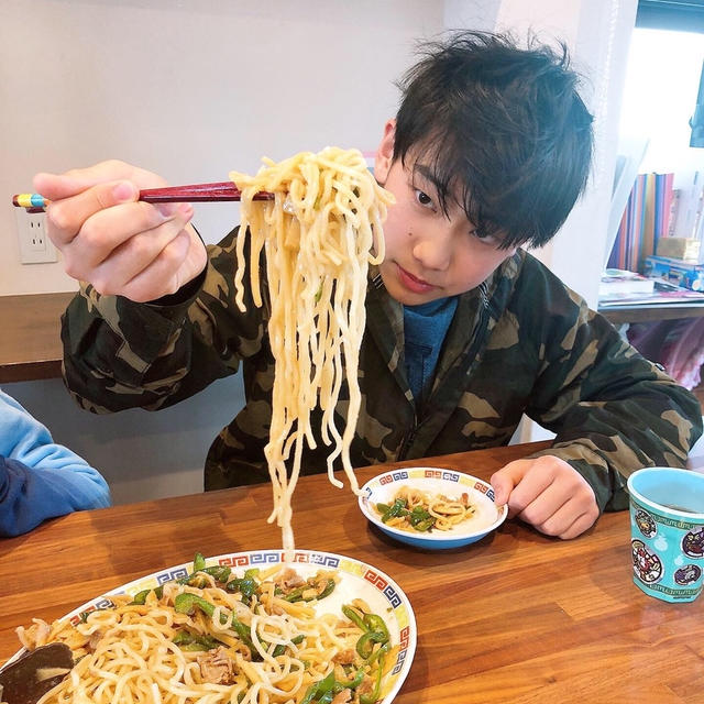 青椒肉絲焼きそばです！！