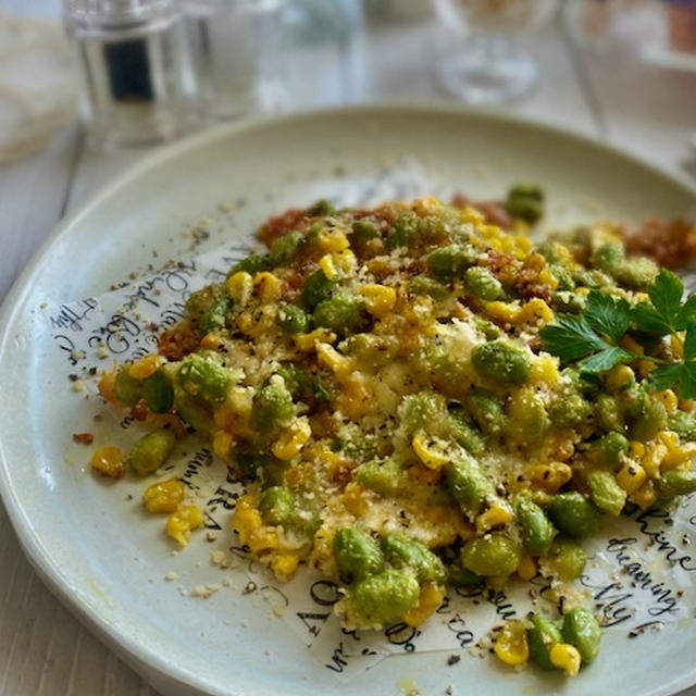 今が旬！枝豆と　とうもろこしのチーズロースト