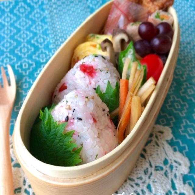 今日のお弁当3つ！