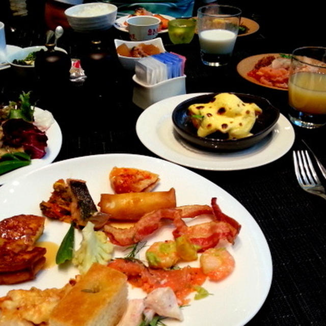 皇居朝ランニングと朝食♫