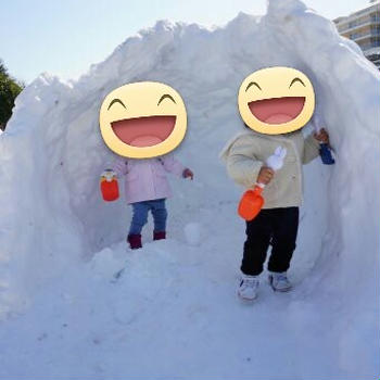 雪にびっくり👀