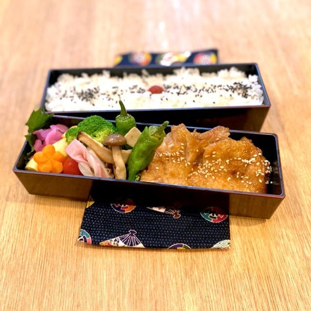 鳥の照り焼き弁当