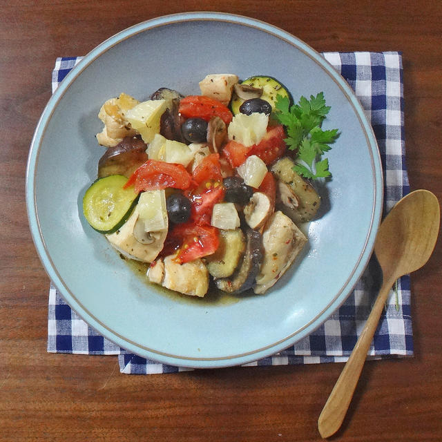 鶏むね肉と彩り夏野菜の瑞々しさ溢れるイタリアンソテー