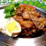 軟骨まで柔らか鶏肉のお酢たっぷり煮！フィリピン風アドボ！