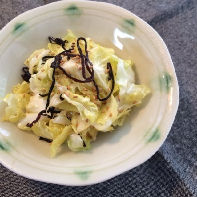 春キャベツの塩昆布和え