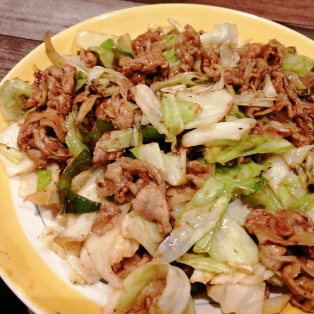 夫が作った回鍋肉で晩ごはん＼(^o^)／美味しい〜(๑´ڡ`๑)