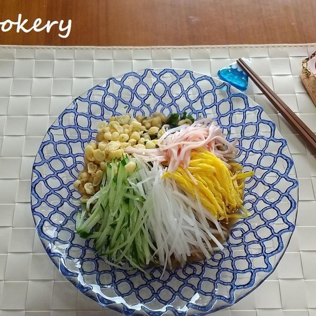 味噌だれ de 冷したぬき蕎麦 ＆ おそとごはん～ハイチカレー・の巻～