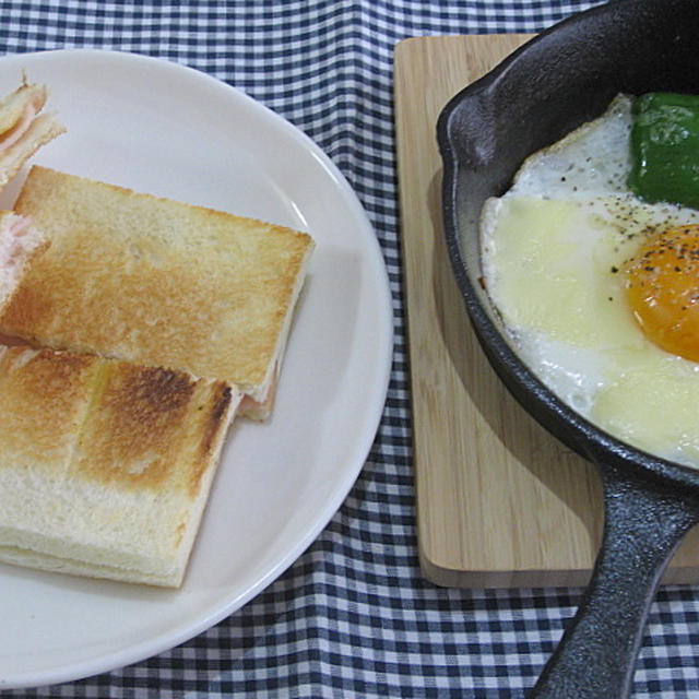 ホットサンドと目玉焼きのブランチ　～ニトスキを使って