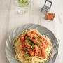 旨味たっぷり！ゴロゴロベーコン入りミートソースパスタ