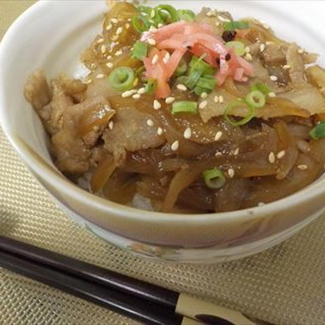 豚丼・定番調味料で美味しさ間違いなし