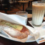 エクセルシオール カフェ／チーズドッグとアイスカフェラテでランチ
