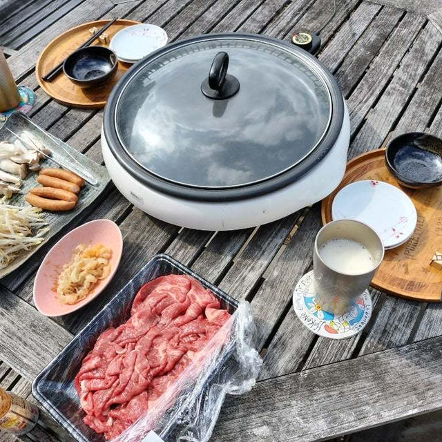 バルコニーでBBQ 牛と牡蠣焼いて昼からダラダラ呑み