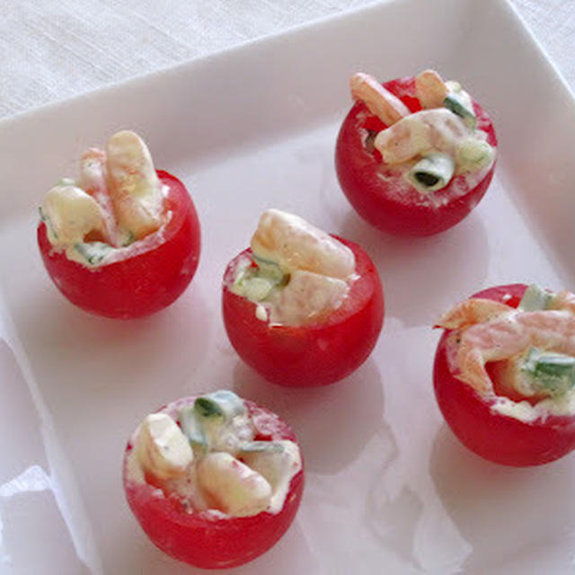 トマトのエビ詰め