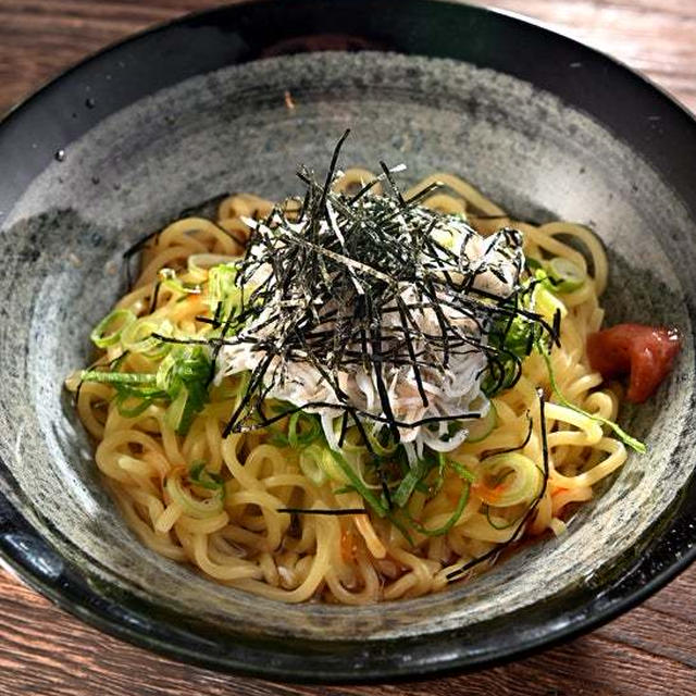 メシ通『魚介を使った簡単レシピ 』☆ めちゃかんたん！釜揚げしらすの油そば！