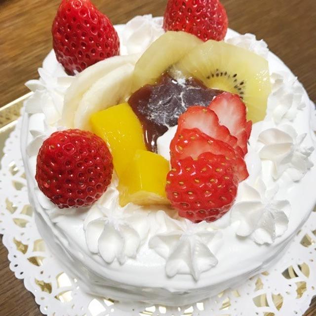 お誕生日ケーキづくり（ケーキ箱 サンタといたずら天使 4.5号）