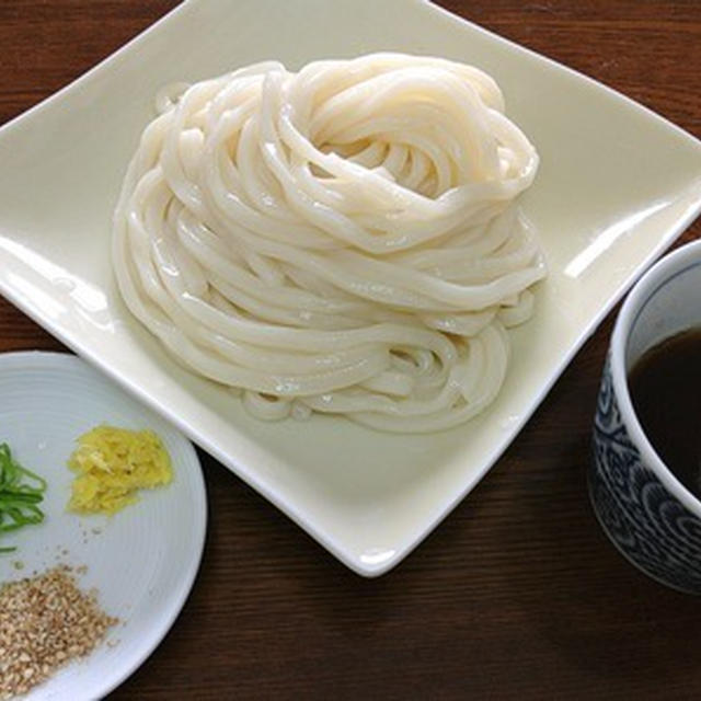 今朝の麺は「ざるうどん」