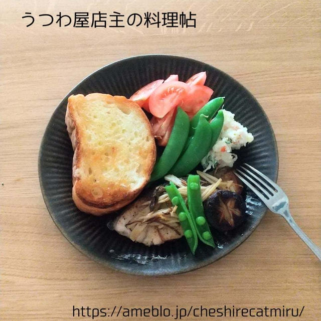 シモンさんの石窯焼きソフトフランスとある日のお昼ごはん