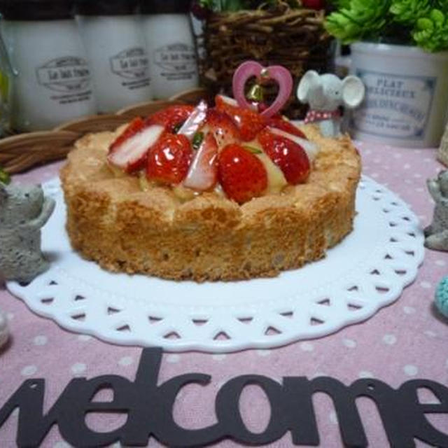 イチゴのダコワーズタルト作りました！