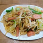 しめじとウインナーの焼うどん