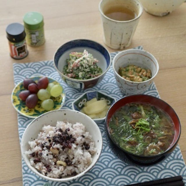 パプリカとルッコラの白和え、今日のランチ
