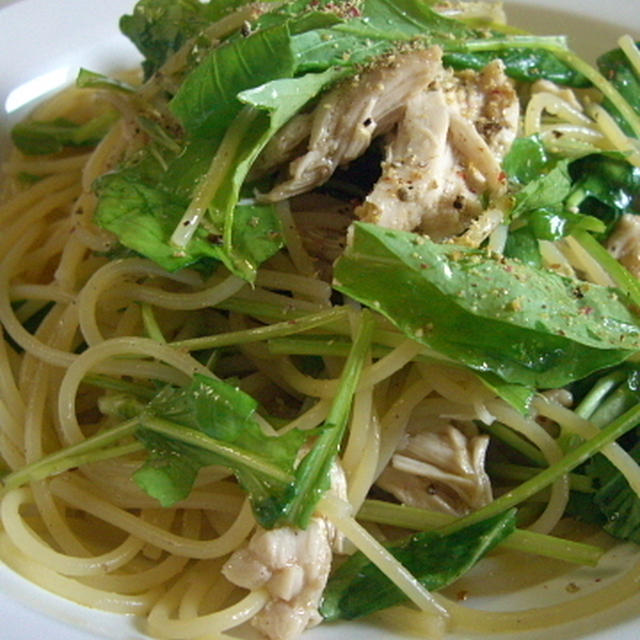 ササミとルッコラの冷たいパスタ