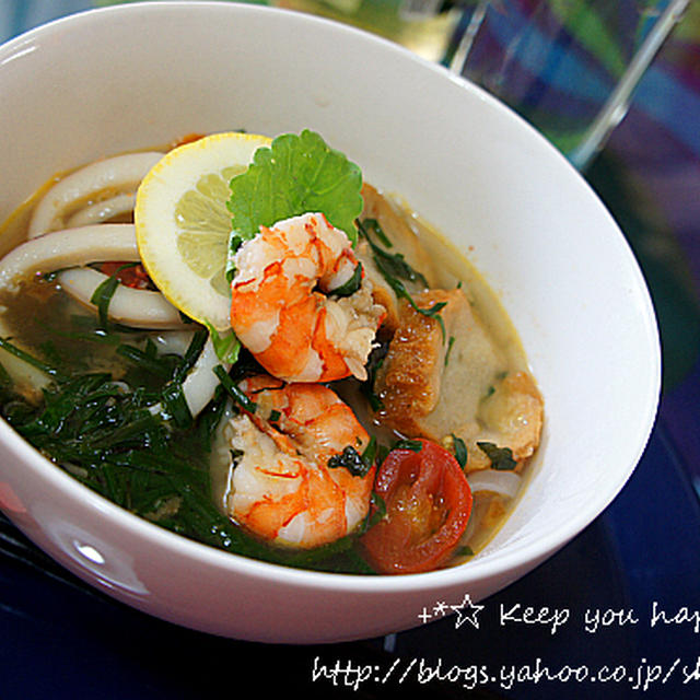 +*日本食研「洋風魚介スープの素」を使って簡単シーフードフォー+*