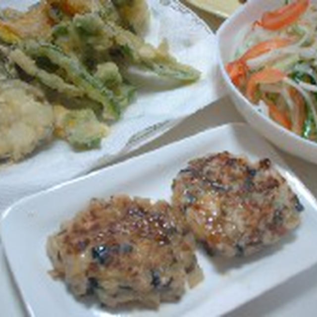 エビと夏野菜ハンバーグ・モヤシサラダ