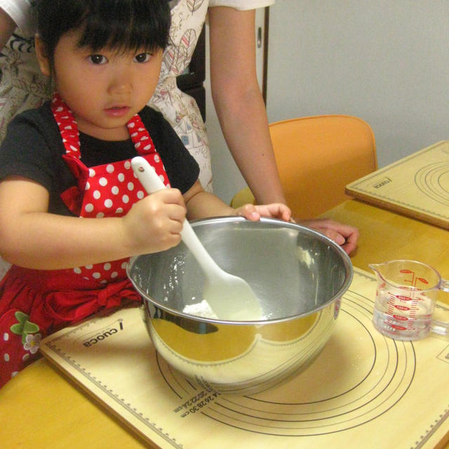 お誕生日記念で親子ピザレッスン