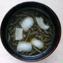 一日一品江戸料理－３９２「じゅんさいと白身魚の吸い物」