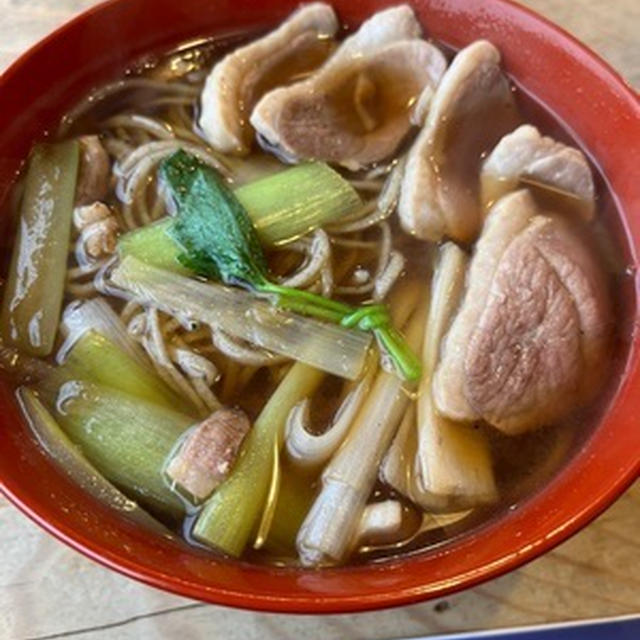 上諏訪の「手打ちそば更級」で昼ご飯