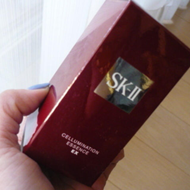 ☆透明オーラ美白肌へ。SK-II 美白美容液☆