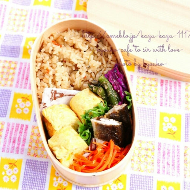 カフェ弁当☆だし巻き玉子と炊き込みご飯のお弁当･命とは･･