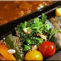 主人の弁当のご紹介です。カレーライス／鰯の煮付け／玉子焼き／小松菜の和え物など。