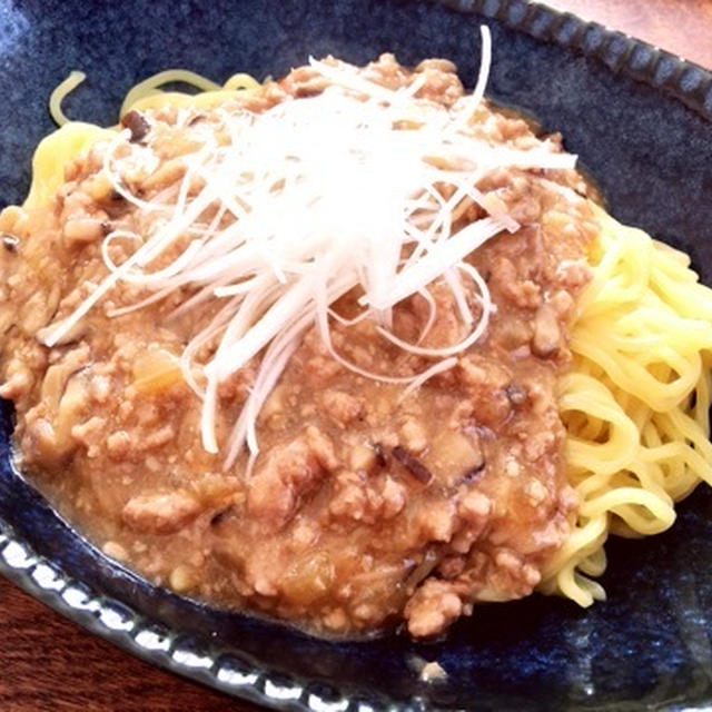 完食メニュー！「炸醤麺のおぼんでカフェ定食」