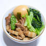 煮込まれる魯肉飯を待つときにおどる笑顔が作者に届く「ルーローハン」