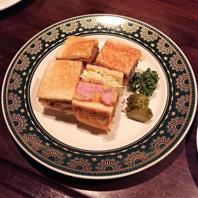 Barで食事を★バーバリー・コースト（Barbary Coast）★【那覇市久茂地】