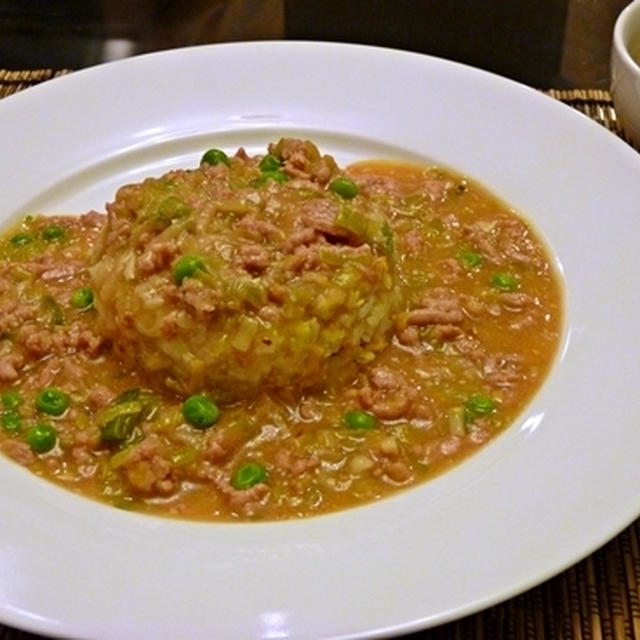 豚ひき肉の味噌あんかけチャーハン