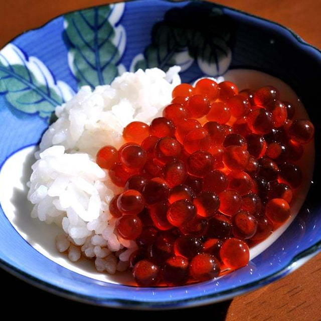 ミニいくらの醤油漬け丼 〜味見的な〜