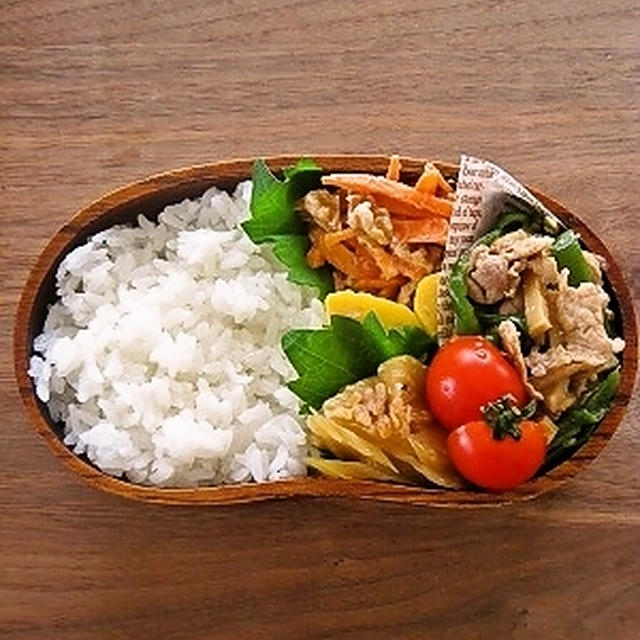 青椒肉絲弁当