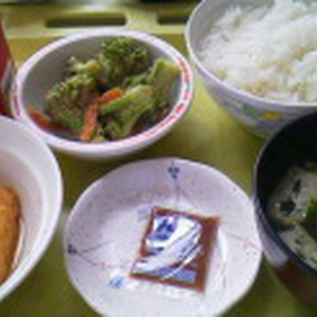 14w6d 入院生活15日目(きのうはともちんからもらった…&病院食の記録)
