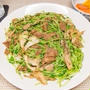 【これならうまい】ソイミートと豆苗の炒め物