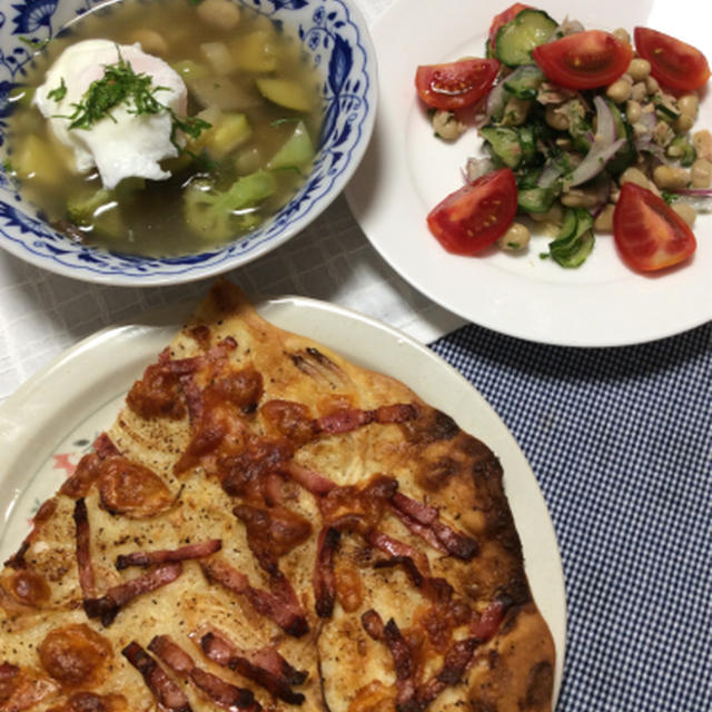 9月第1週の教室、麺棒を練習する