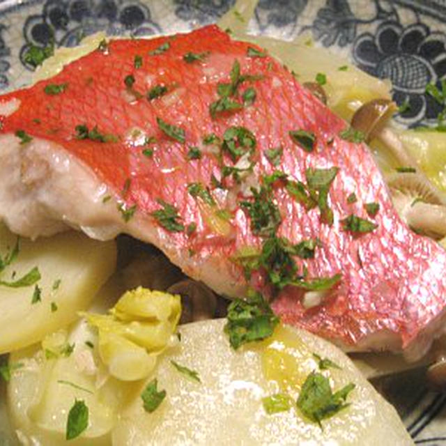 金目鯛のワイン蒸し
