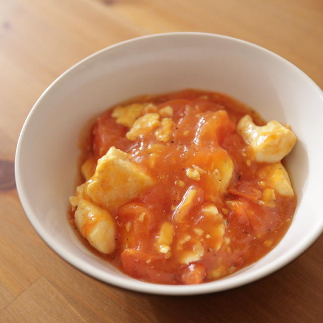 トマトと卵と豆腐の中華風炒め　簡単でヘルシーなのにうまい！