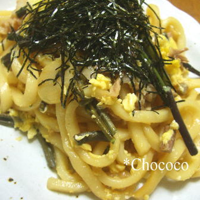 山菜と豚バラの焼きうどん