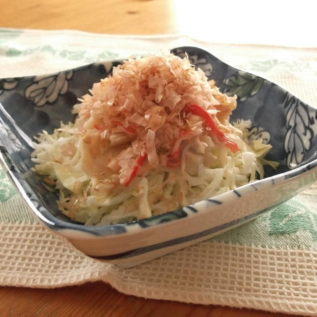 舞茸とカニカマのサラダ～かつお節のっけ～