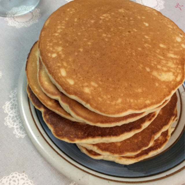 思い立って焼くパンケーキ