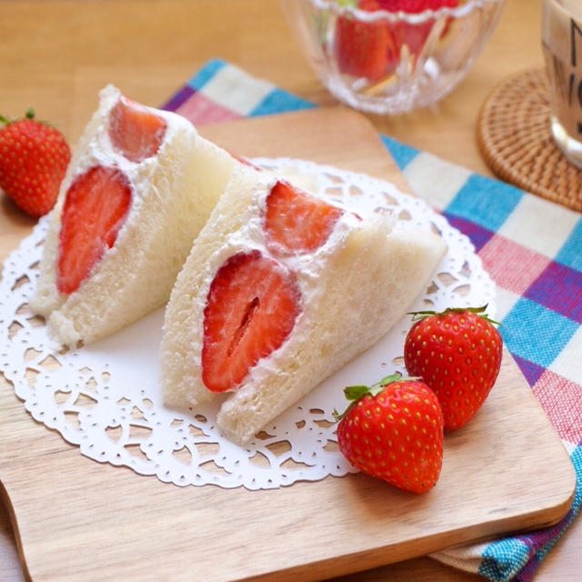 絶品いちごサンドでおうちカフェ-簡単✻時短✻節約