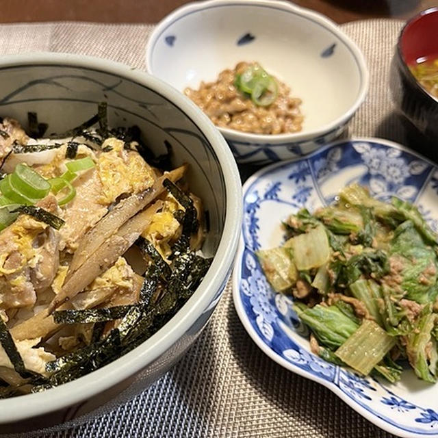 鶏モモ肉とゴボウの柳川風どんぶり